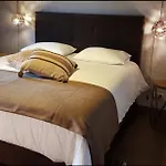 Le Des Flaneurs Bed & Breakfast